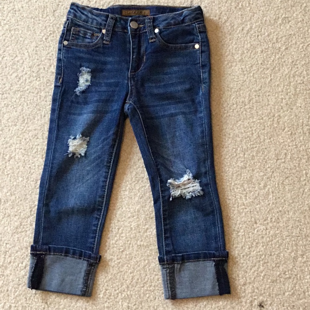 Joes Jeans Distressed Cuffed Capri